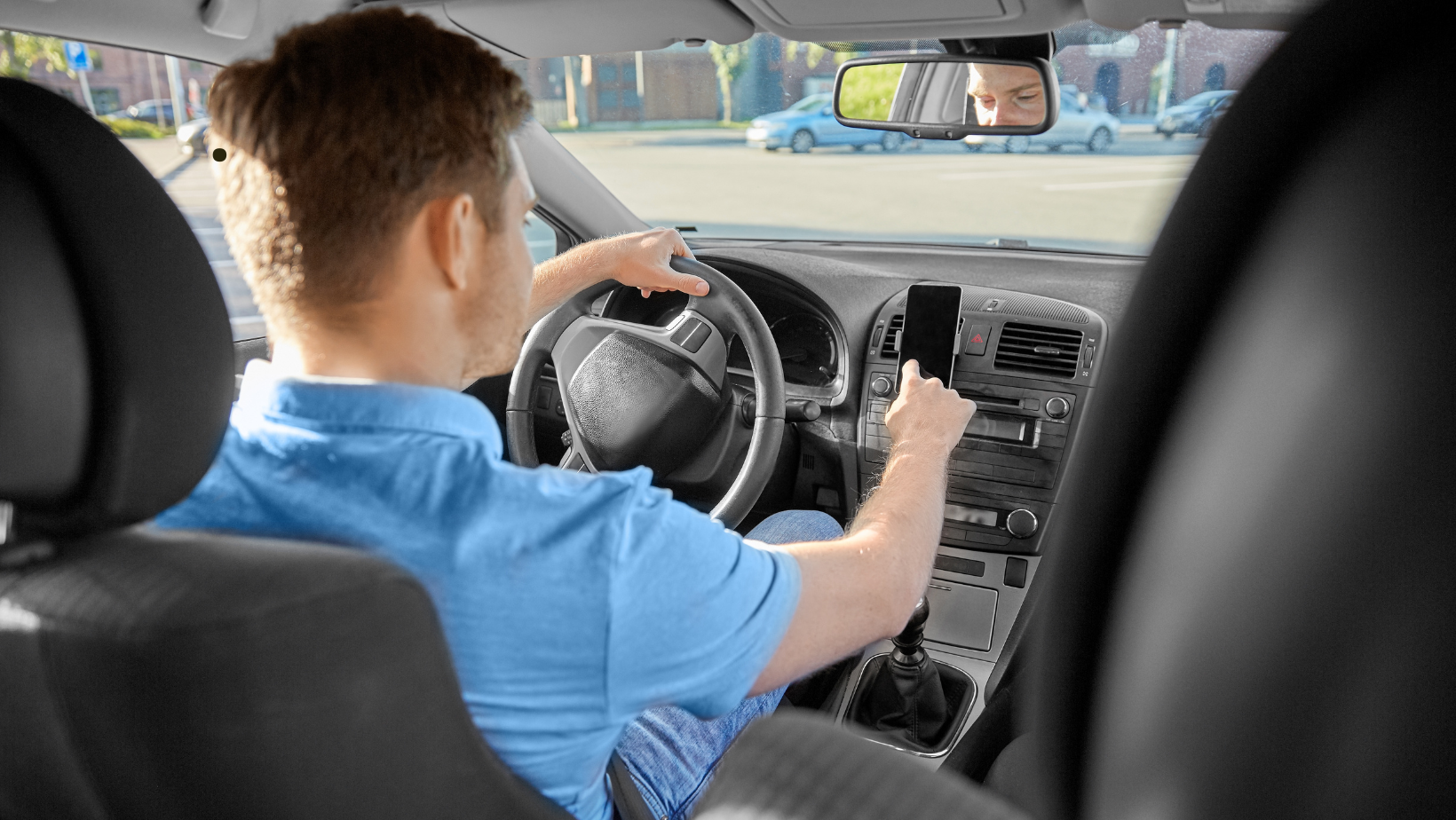 Governo federal anuncia programa de R$ 30 bilhões para motoristas de aplicativo e taxistas financiarem veículos